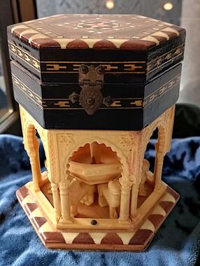 Vtg Alhambra Palace Celluloid Jewelry Trinket Box Spain Wood Inlaid Marquetry